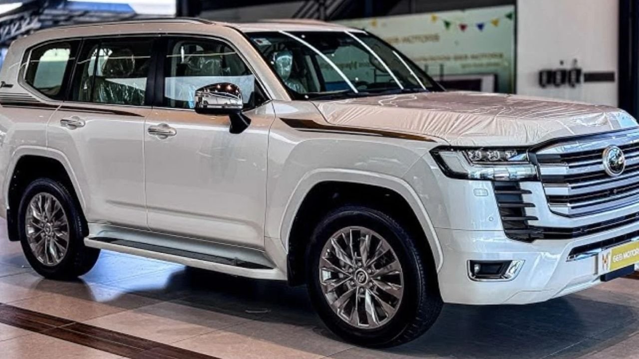 2026 Toyota Grand Land Cruiser: Hybrid Power Meets Luxury Off-Road Capability